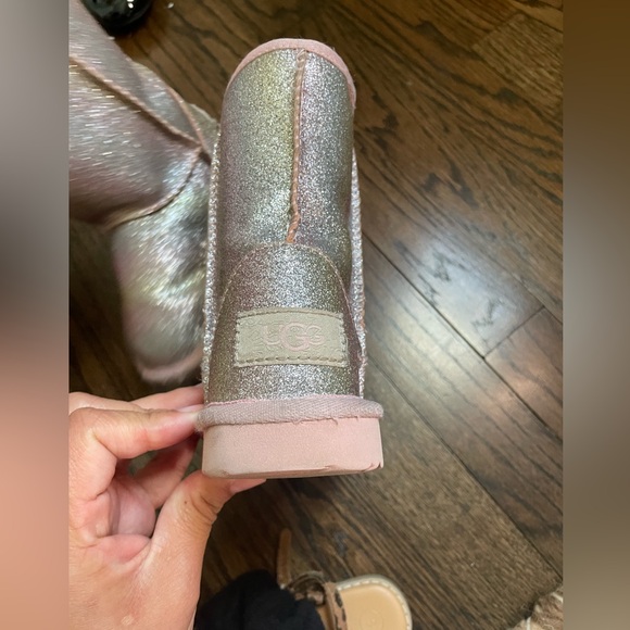 Glitter Uggs Toddler Size 7 - Picture 3 of 4